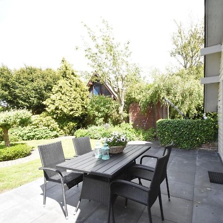 Balmy Holiday Home In Tuitjenhorn With Fenced Garden Zewnętrze zdjęcie