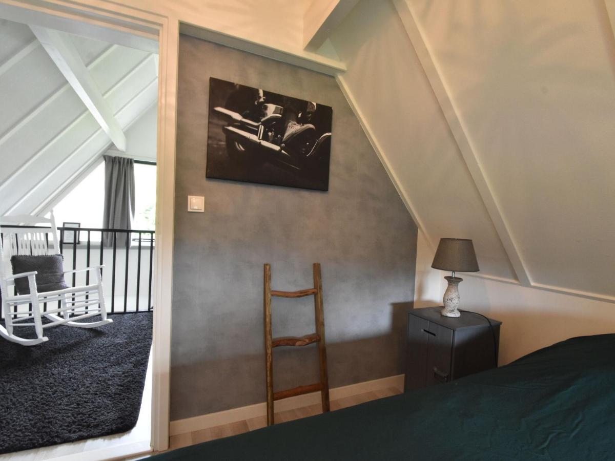 Balmy Holiday Home In Tuitjenhorn With Fenced Garden Zewnętrze zdjęcie